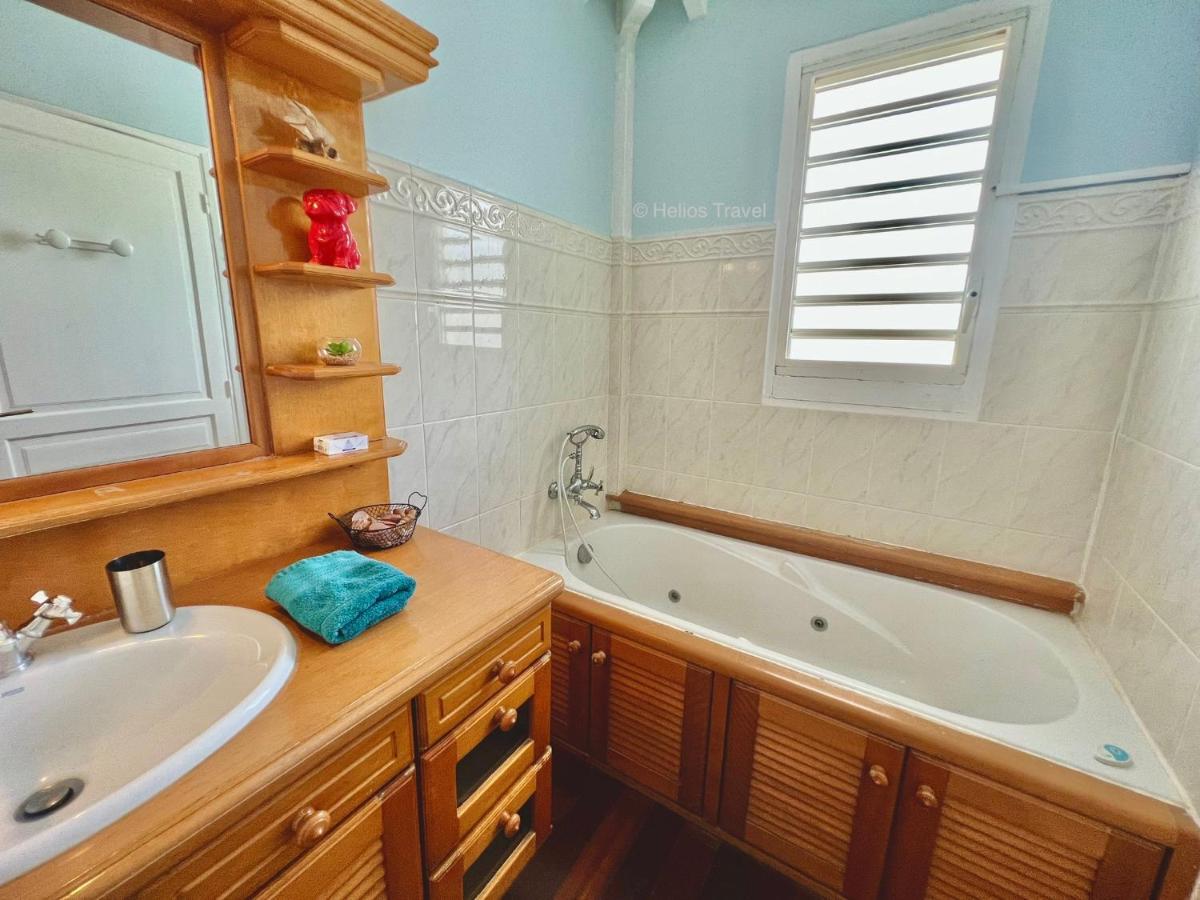 Villa Sisley, 2 Chambres, Piscine Privee, Plage A 100 M Сент-Роз Экстерьер фото